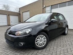 
										Volkswagen Golf full									