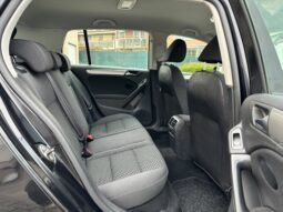 
										Volkswagen Golf full									