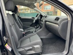 
										Volkswagen Golf full									