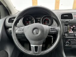 
										Volkswagen Golf full									