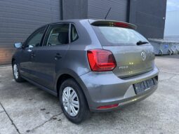 
										Volkswagen Polo full									