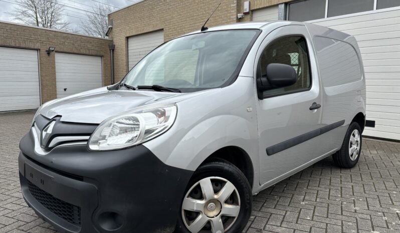 
								Renault Kangoo full									