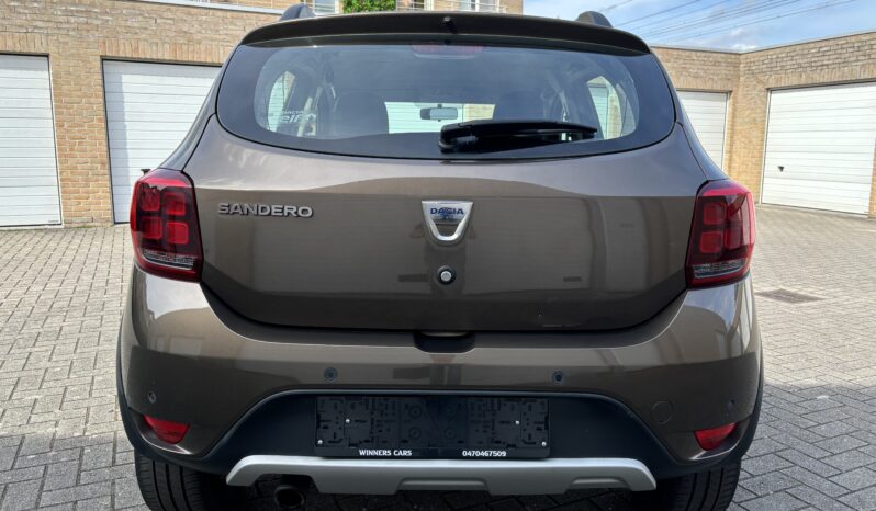 
								Dacia Sandero Stepway full									