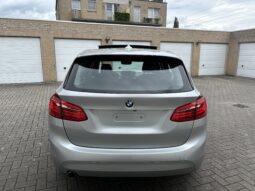 
										BMW 218i Active Tourer full									