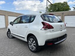 
										Peugeot 3008 full									