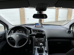 
										Peugeot 3008 full									