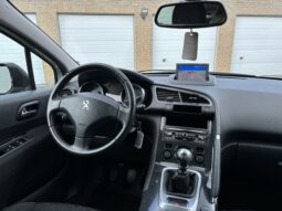 
										Peugeot 3008 full									