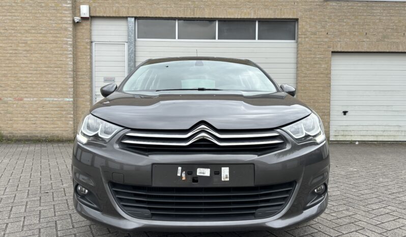 
								Citroen C4 full									