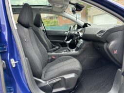 
										Peugeot 308 full									