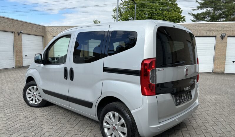 
								Fiat Qubo full									